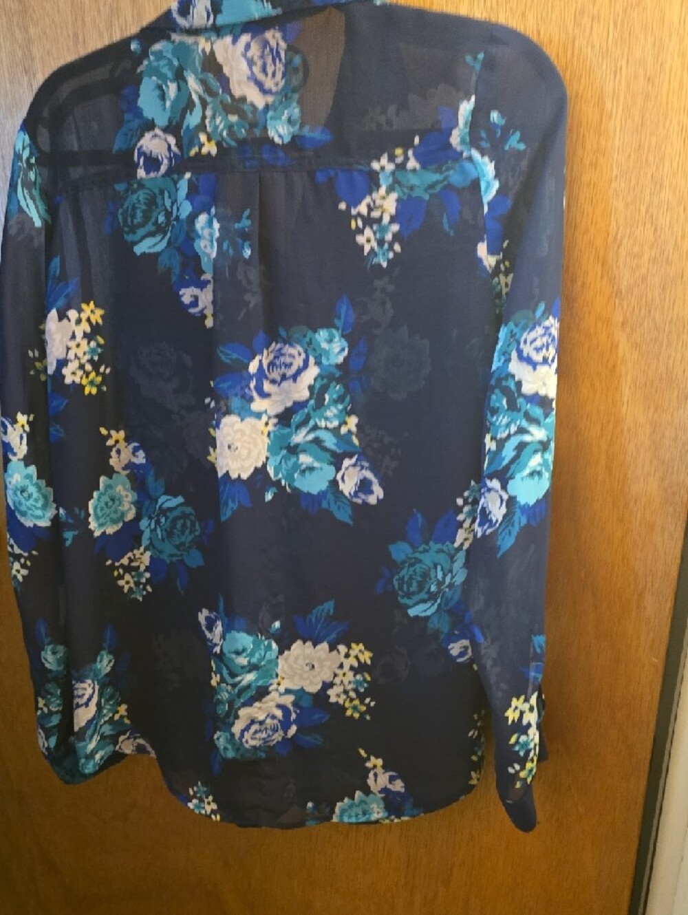 Old Navy Sheer Floral Button Down Blouse - Picture 5 of 6